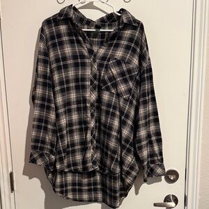 Wild Fable Black and White Plaid Button Down Shirt